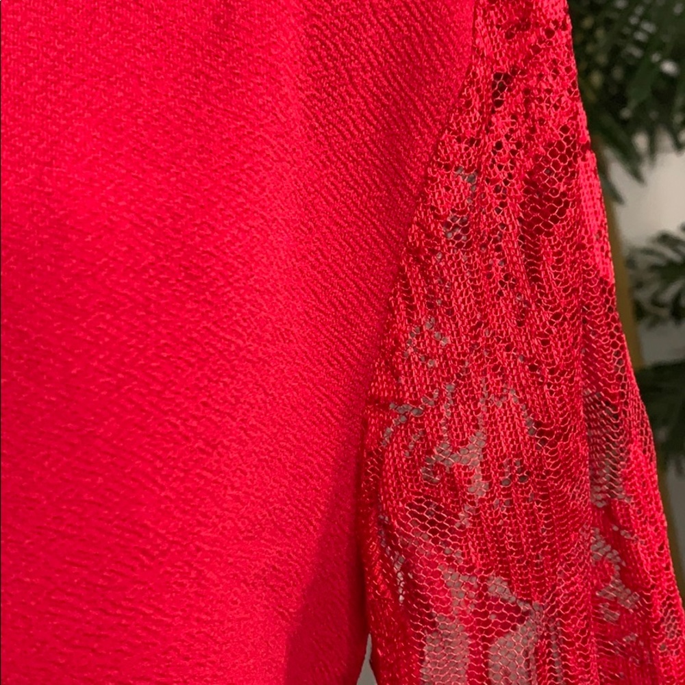 RED DRESS - Picture 3 of 3
